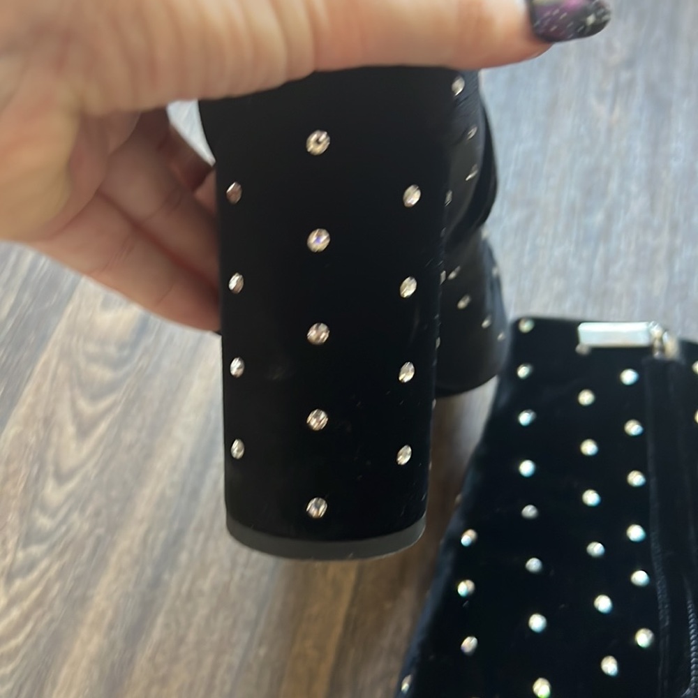 SAINT LAURENT Crystal Embellished Velvet Loulou Pin Boots - Picture 11 of 11